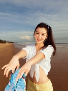 青春發育期少女 經期不適宜在水中久呆